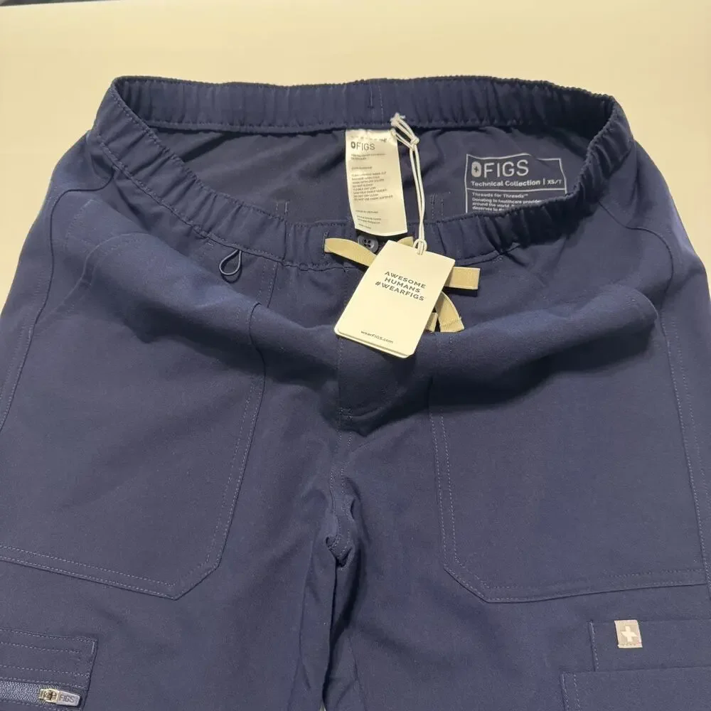 FIGS Men’s Cairo Cargo Scrub Pants Navy Xtra Small New With Tags